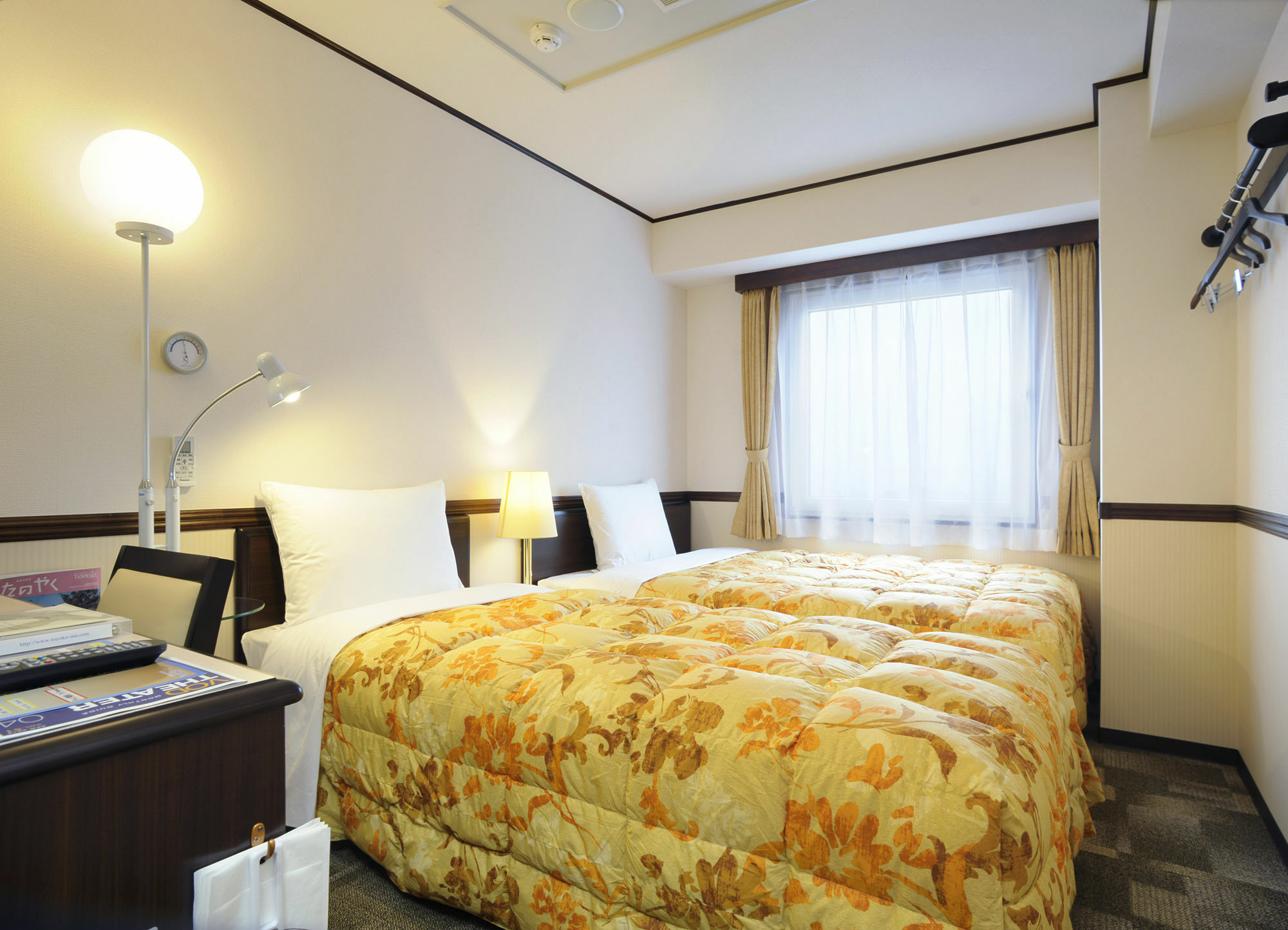 Toyoko Inn Kyoto Gojo Omiya Bagian luar foto